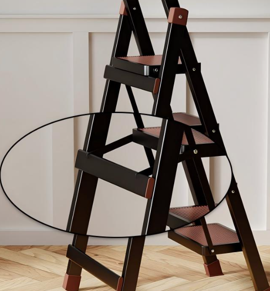 Heavy Duty 4-Step Folding Ladder